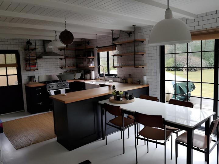 Building Services East Hampton